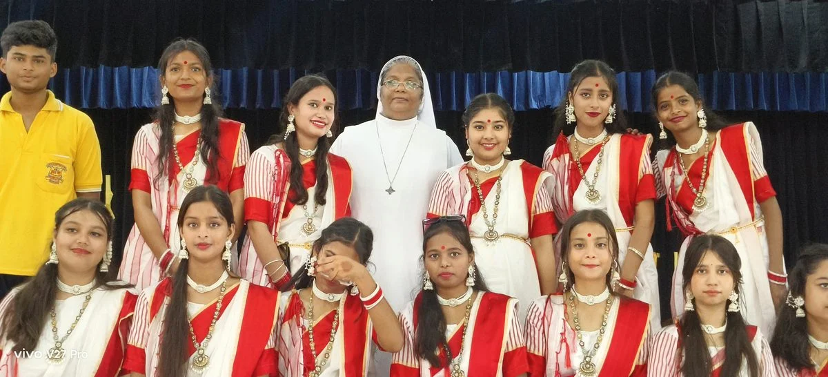Cultural Dance - Photo 9